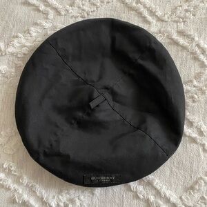 BURBERRY LONDON Black Beret